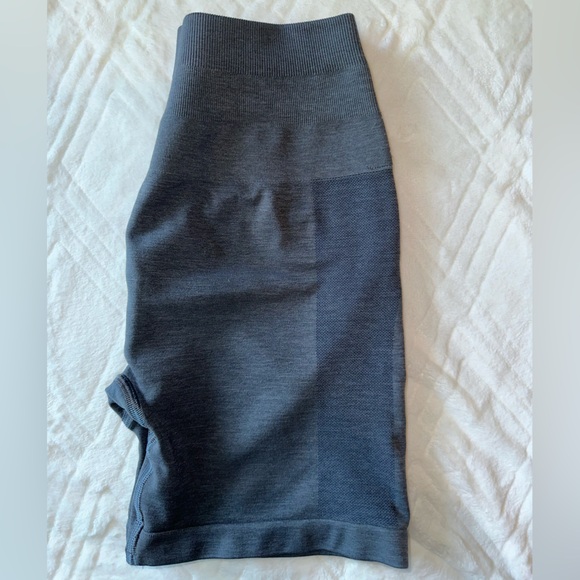 Alphalete Amplify Shorts - Picture 6 of 7